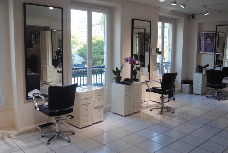 coiffure-ST ANTONIN-min_floor-home-office-property-living-room-room-781228-pxhere.com